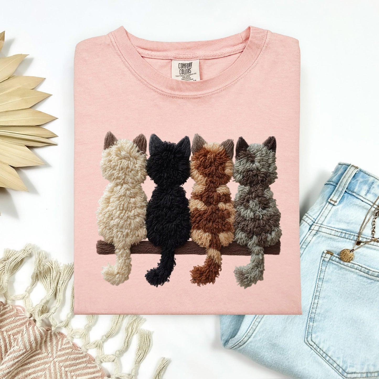 #291a Faux yarn cats