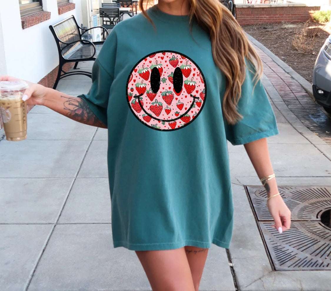 #418 Strawberry smiley with pocket