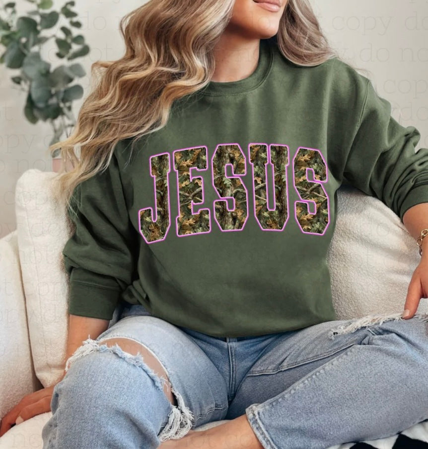 #172a Camo Jesus
