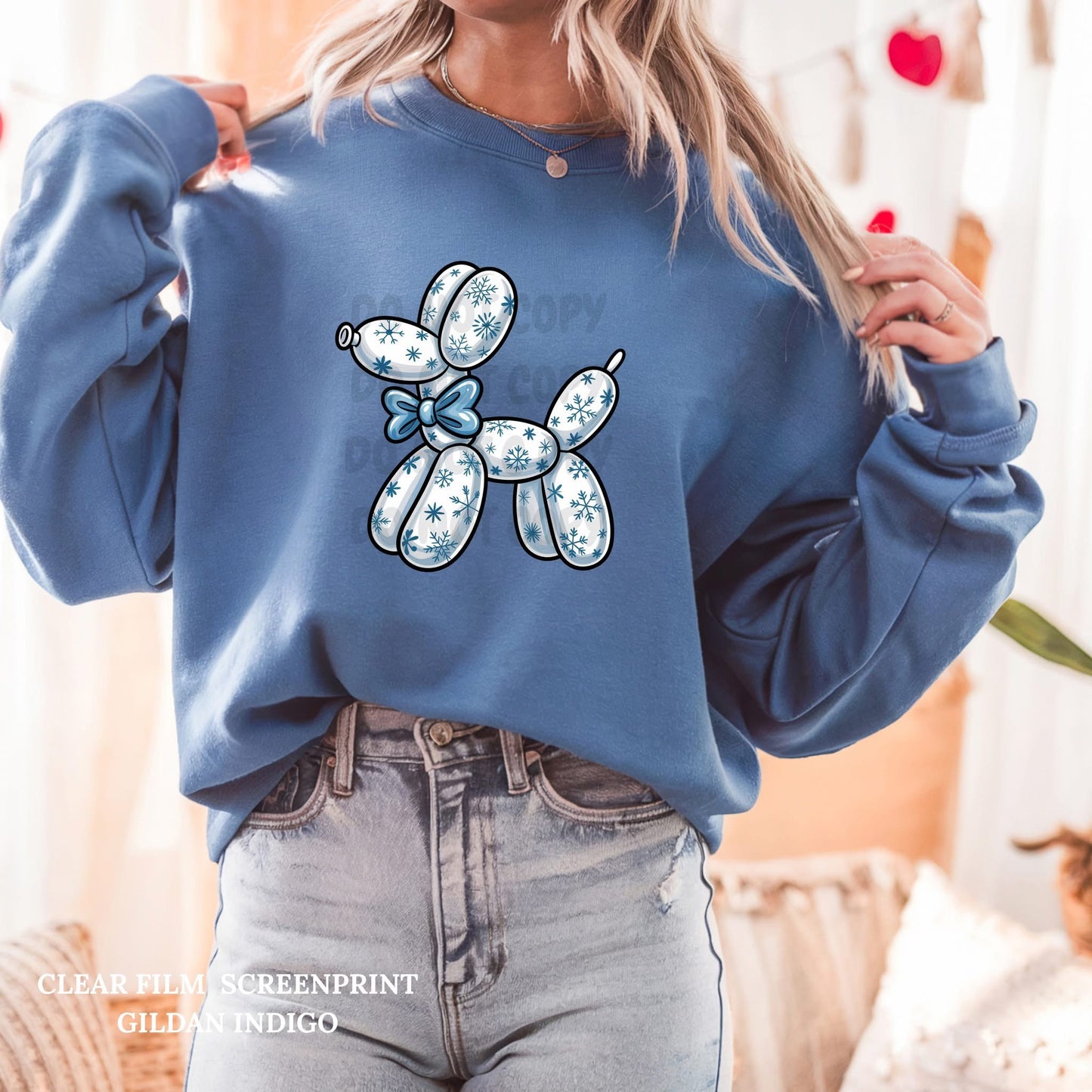 #352a Winter balloon dog